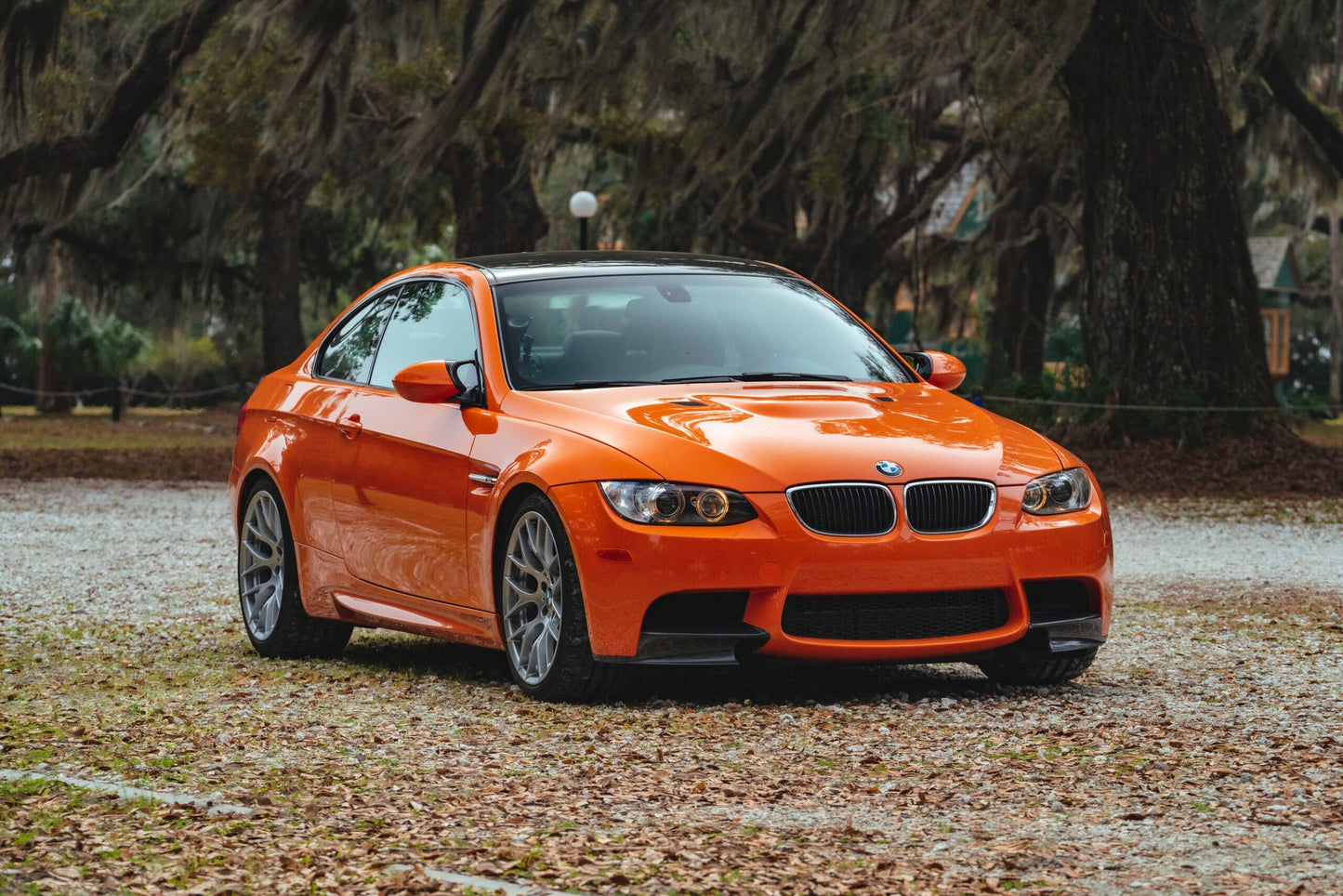 Fang Style front lip E9X M3
